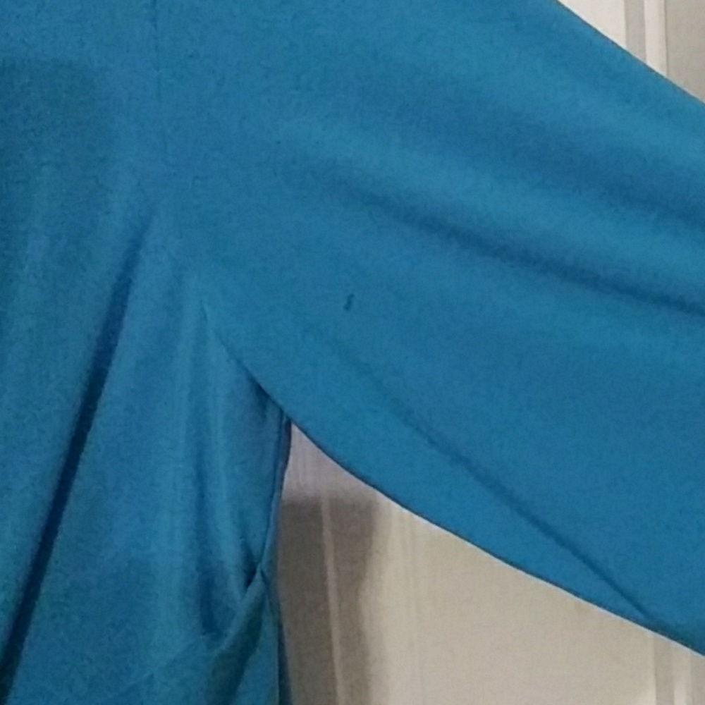 Dress - Picture 4 of 4